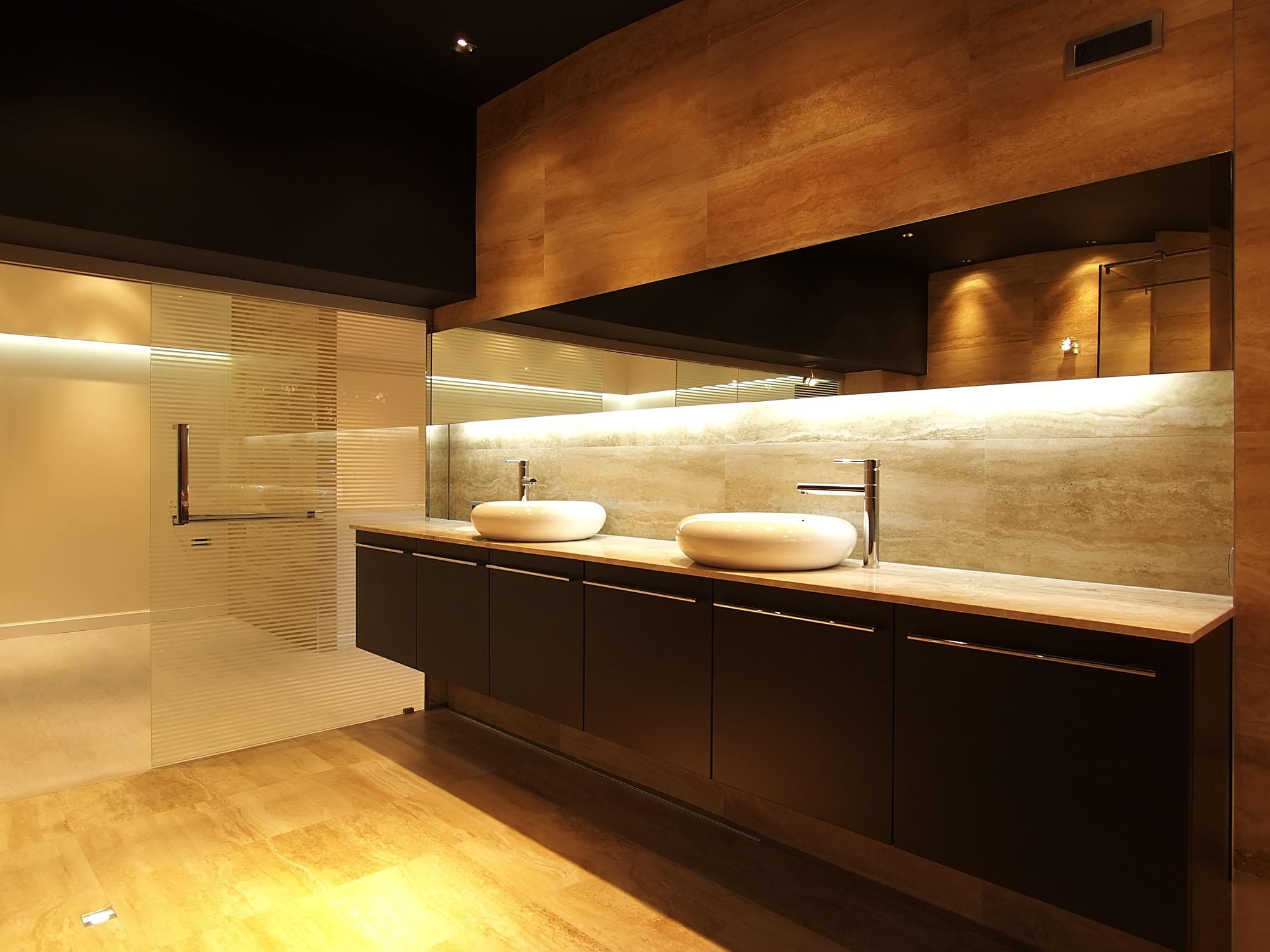 освещение ванной комнаты в стиле лофт