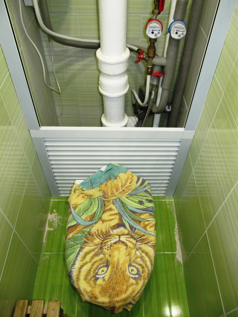 установка рольставен в санузле