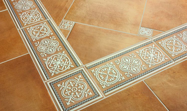 напольная-плитка-с-орнаментом